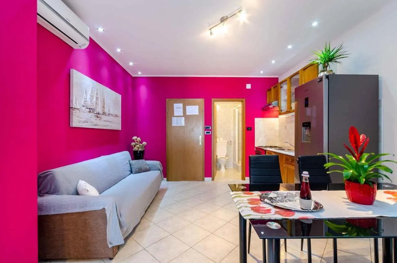 Apartment In Crikvenica 27606